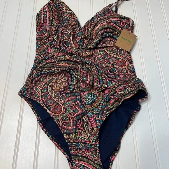 Boden Swimsuit One Piece V Neck Ruched Swim 6 Women NEW. 117 - Picture 3 of 5